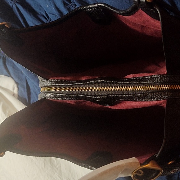 Coach Lori Shoulder Bag NWOT Retail $550 - Picture 4 of 12